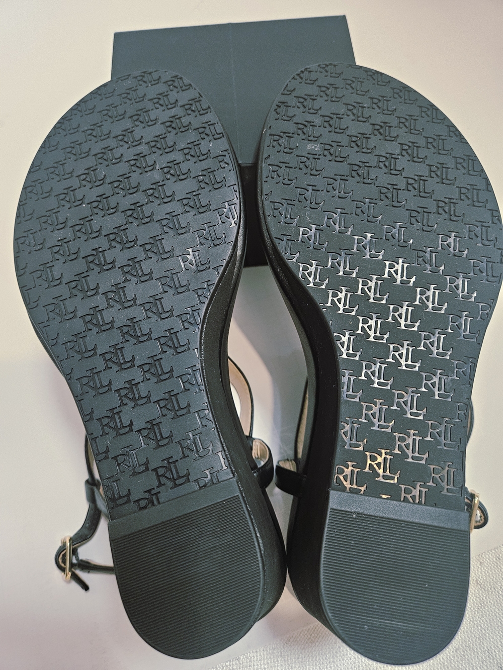 Lauren Ralph Lauren Jeannie Black Thong Wedge Sandals Shoes Women’s Size 8 New - Picture 13 of 16